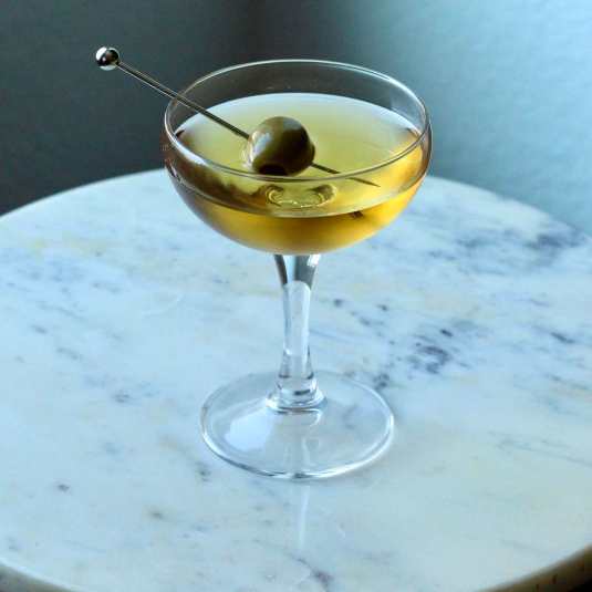 Martini (Medium) – Classic Recipe & History