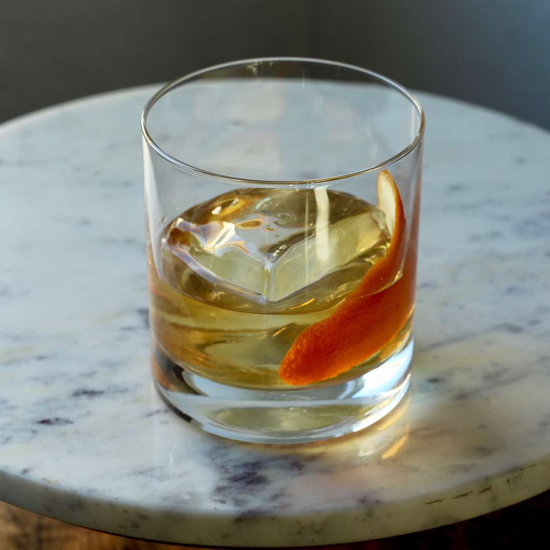 Whiskey Cocktail – Classic Recipe & History